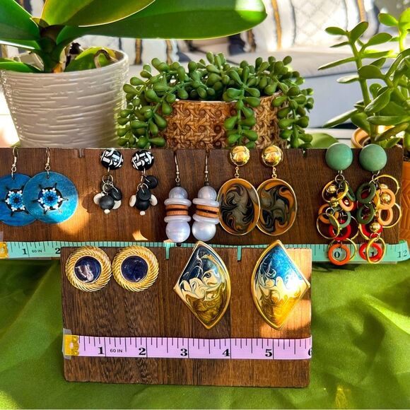 🌺 VINTAGE EARRINGS 🌺 all 7 pairs! - Picture 1 of 14